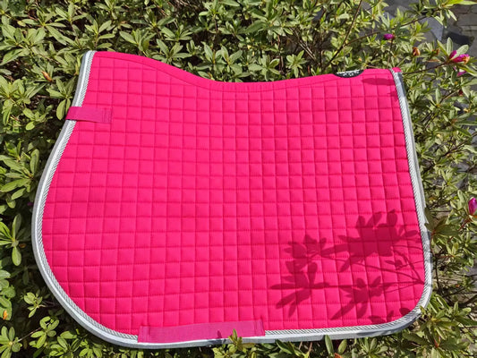 All Purpose Saddle Pad for Horseback Riding.